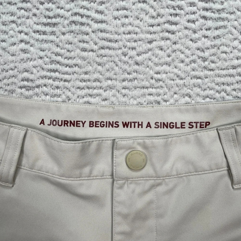 Rhone Commuter Pants 33x29 Straight Fit Performance Stretch 100532‎ Stains